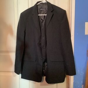 BOYS’ BLACK SPRING NOTION TUXEDO SUIT JACKET, VEST, & PANTS Size 18